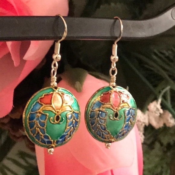 🔥ON SALE🔥3/$30🔥 💖 LA Design💖Handmade Earrings - Picture 2 of 5